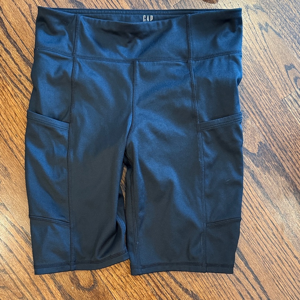 GAP teen Black Bike Shorts